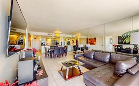 Ocean Vista #102